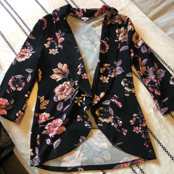 Floral blazer - Picture 1 of 1
